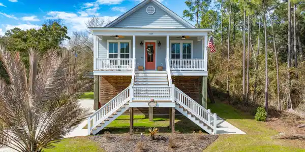 565 Royal Oak Drive