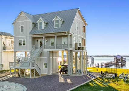 527 Sandy Hook Drive