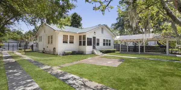 145 Bay View Court