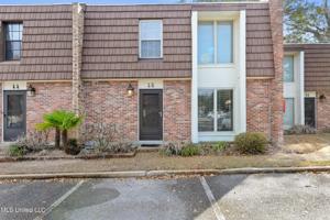 527 Front Beach Drive