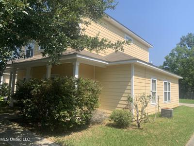 105 Earle Taylor Lane