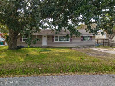 108 Oak View Avenue