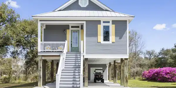 216 Gulf Drive