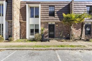 527 Front Beach Drive