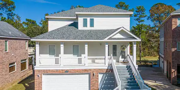 7514 Pinehurst Court