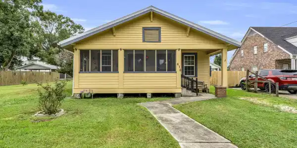 412 Easterbrook Street