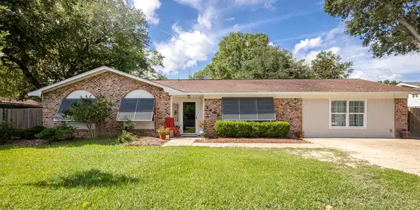 3401 Princess Anne Drive