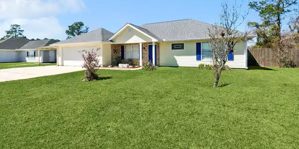 807 Kyle Circle
