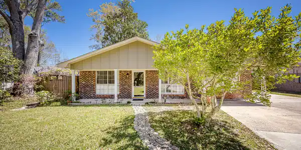 713 Pine Hills Road