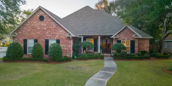 420 Chablis Lane