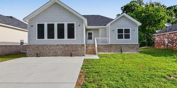 1738 Garden Park Drive