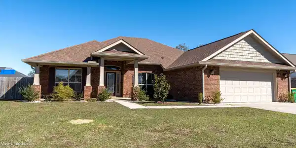 124 Needlerush Place