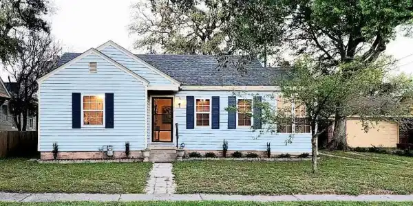 132 Iberville Drive