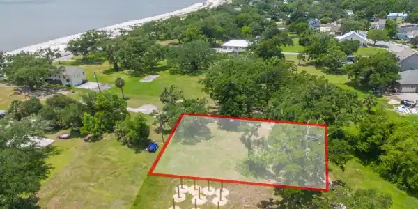 1537 Lot C Midway Avenue