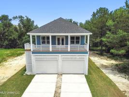 128 Holiday Avenue