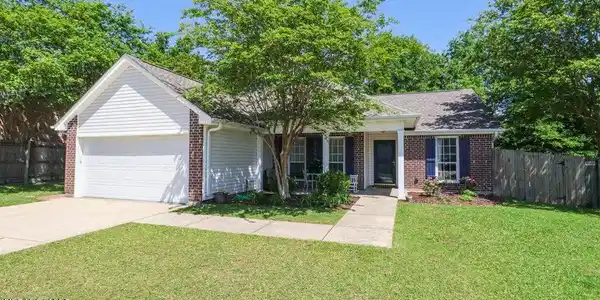 874 Brentwood Drive