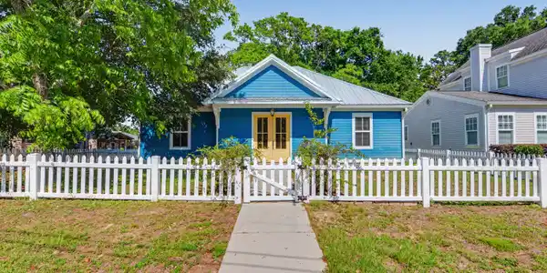 9521 Red Bluff Court