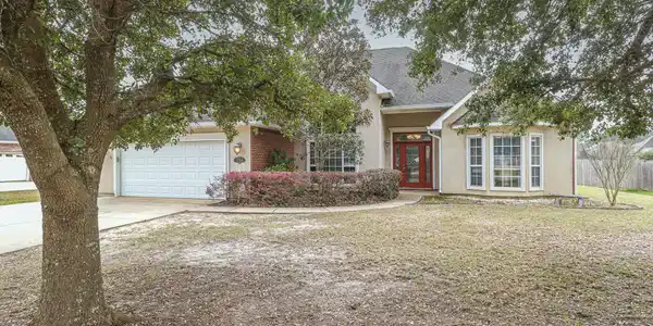 1704 Shelby Lane