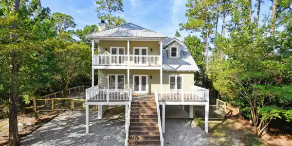 101 Ridgewood Drive
