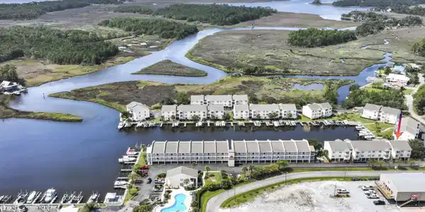 2421 Beachview B16 Drive