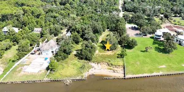 Image 3: DJI_20250818103707_0261_D