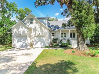 633 Savannah Estates Boulevard