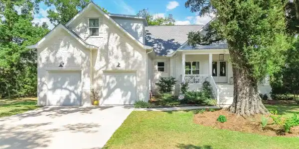 633 Savannah Estates Boulevard