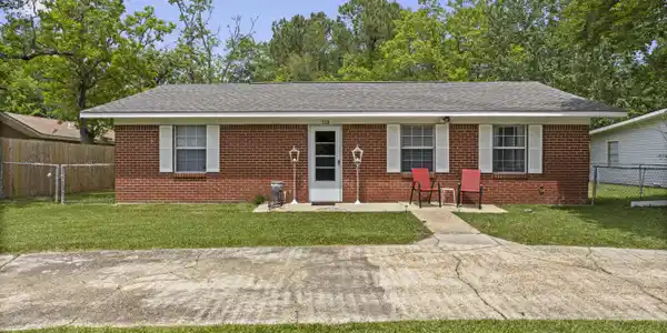 113 Alicia Street