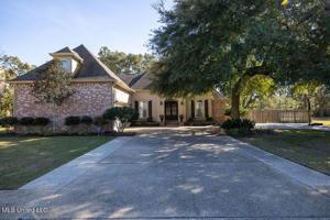3009 Oakleigh Circle
