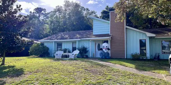 439 Cove Drive