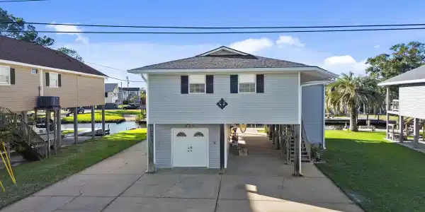 903 Deer Drive