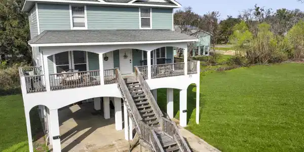 273 Benachi Avenue