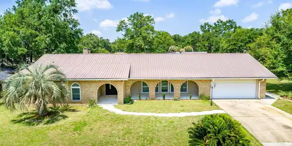 129 Pirate Avenue