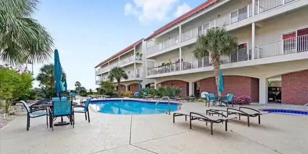 1453 Beach Boulevard E