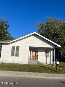 226 Reynoir Street