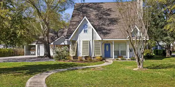 723 Old Spanish Trail