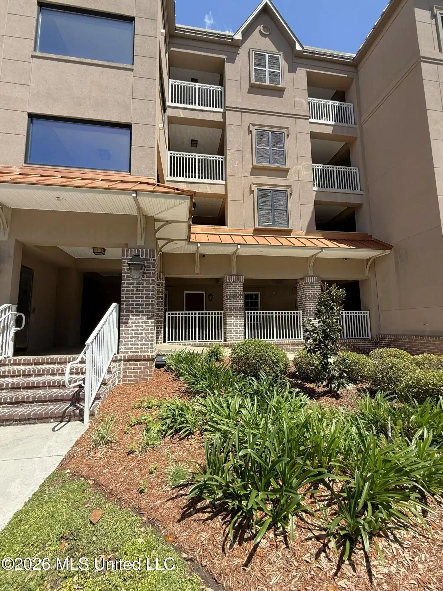 Image 1: Front Exterior