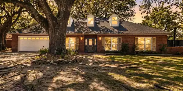309 White Harbor Road