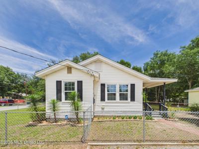 180 Iris Street