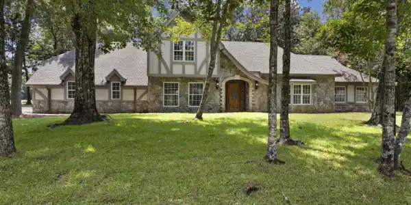 13505 Pine Road