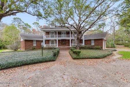 3712 Townsend Road
