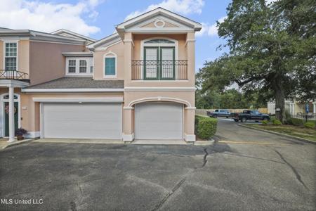 2252 Beach Drive