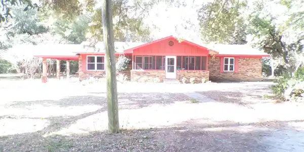 487 Silver Ridge Avenue
