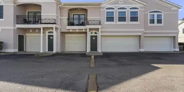 2252 Beach Drive