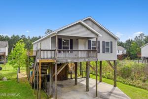 4045 Sixteenth Street