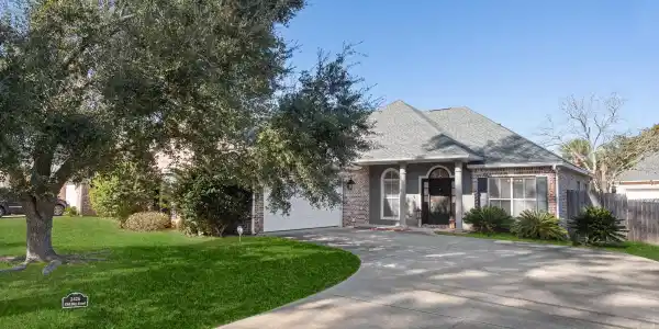 2426 Old Bay Road