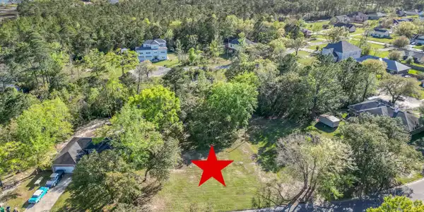 14605 Saint Vincent Drive