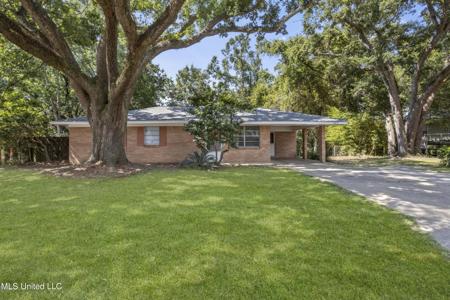 106 Bryant Street