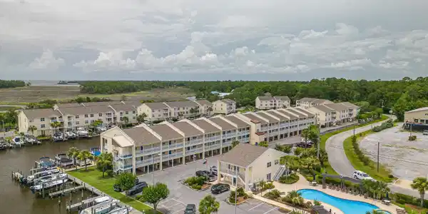 2421 Beachview Drive