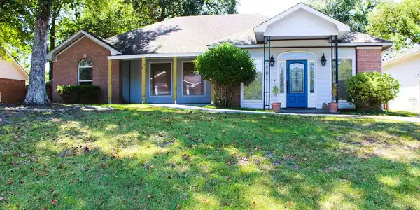 6741 Riviera Drive